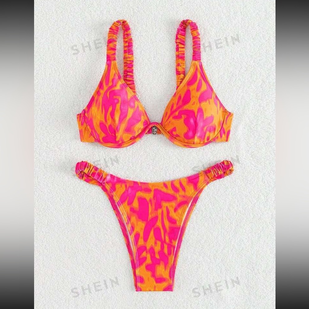 Orange and Pink Underwire Bikini 🧡💗